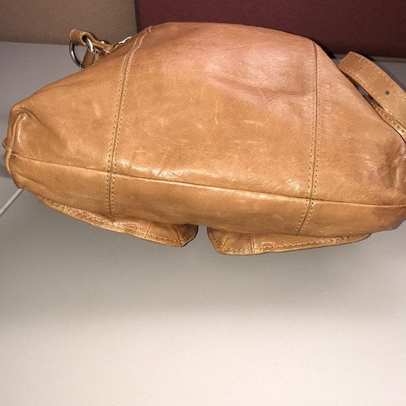 Nino Bossi Crossbody - Picture 4 of 8